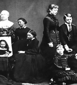 Mortems Legados del misterio Familia Victoriana Luto